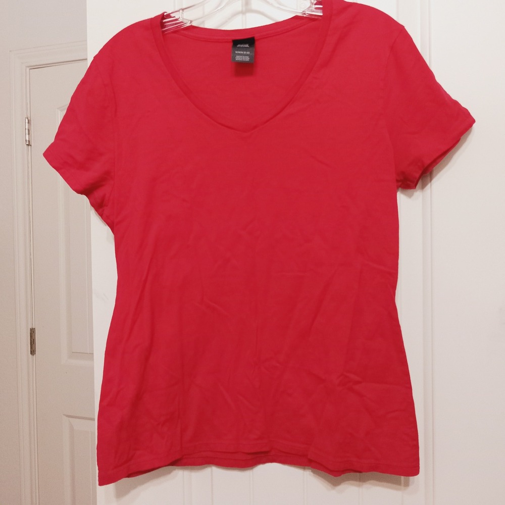 Hanes Perfect-T Womens Red V-Neck Short Sleeve Cotton T-Shirt Size M 8-10